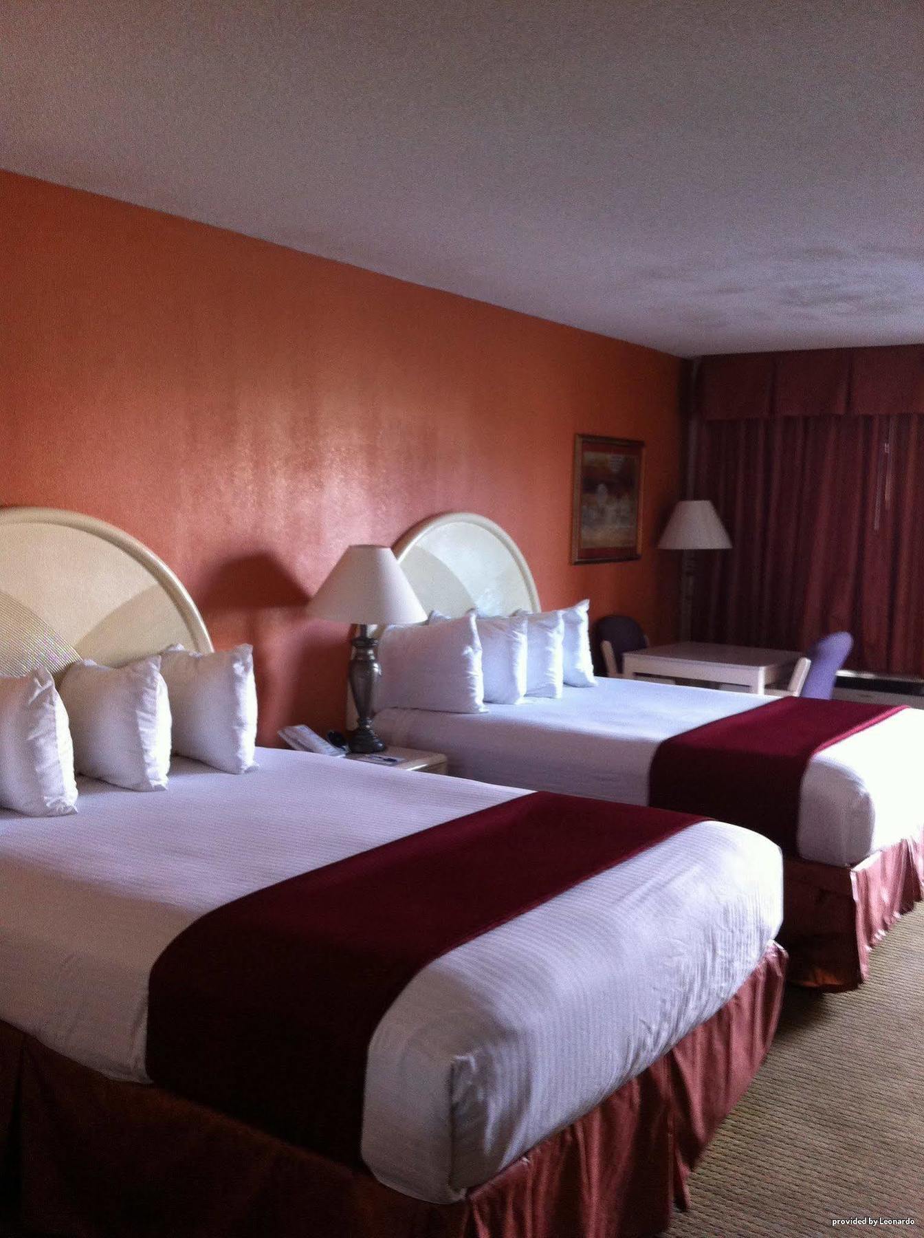 Best Western Airport Inn Pearl Exterior photo