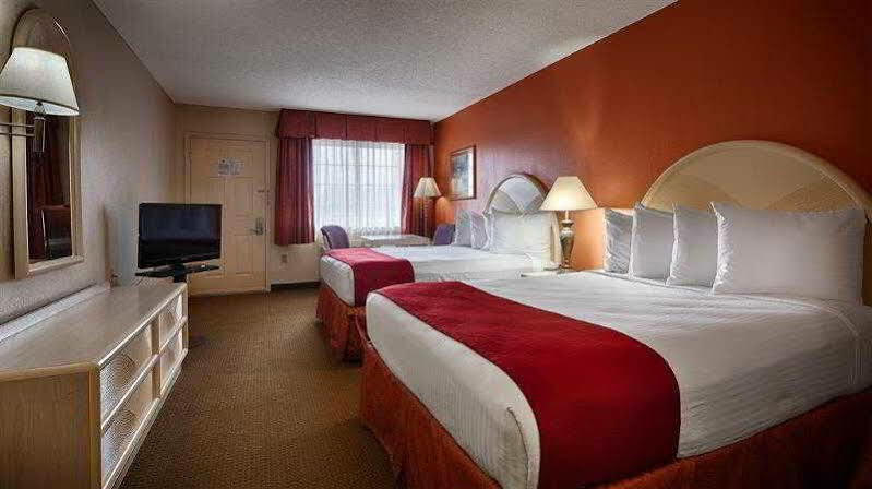 Best Western Airport Inn Pearl Exterior photo