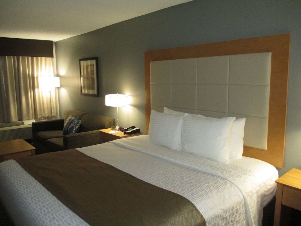 Best Western Airport Inn Pearl Exterior photo